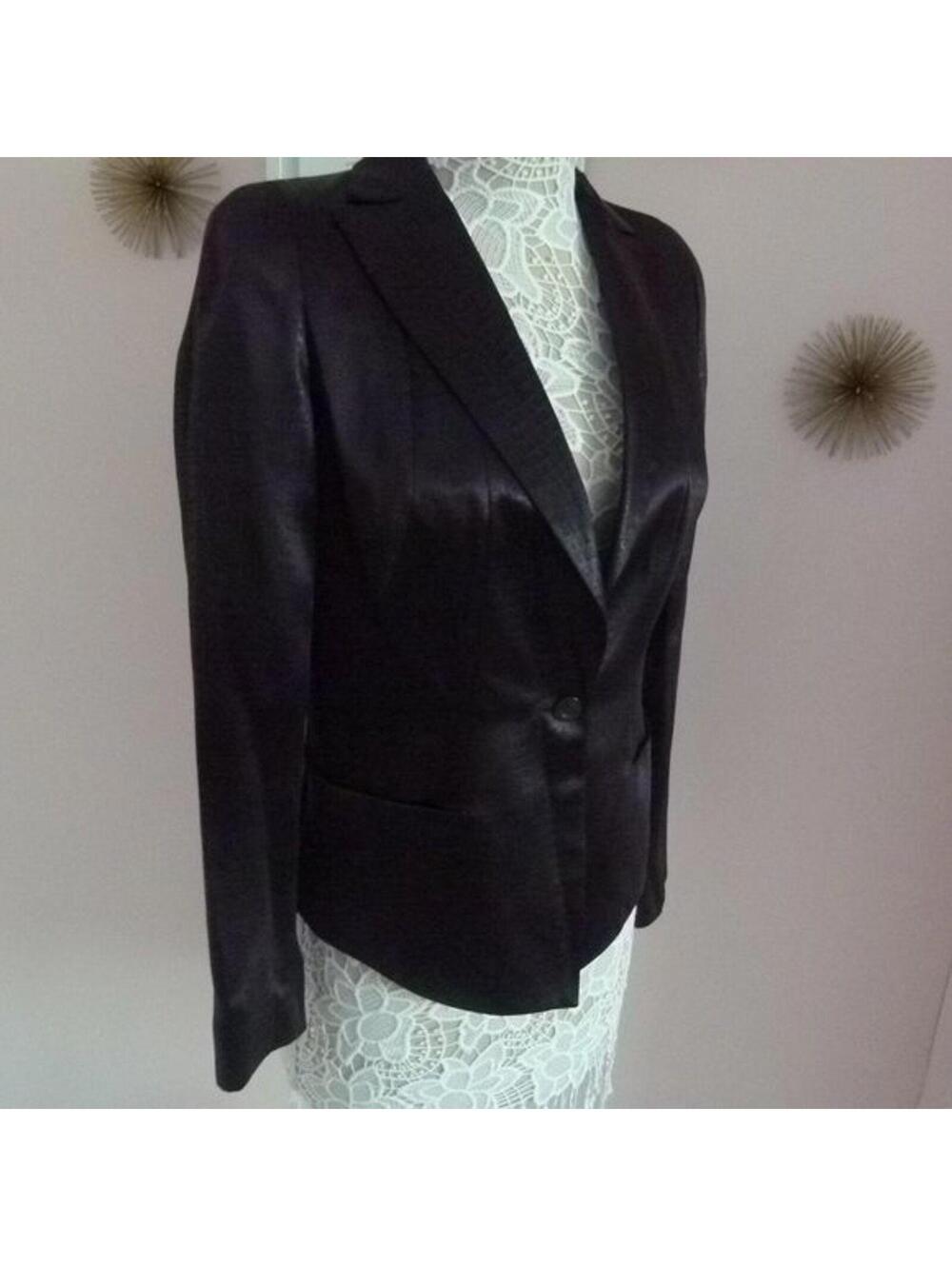 Clasen snakeskin print skirt Flawless deep purple  blazer suit so hotttttt 10